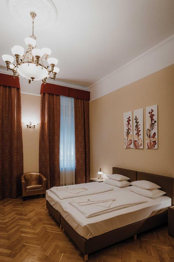 Dozsa Apartman Segedín Exteriér fotografie