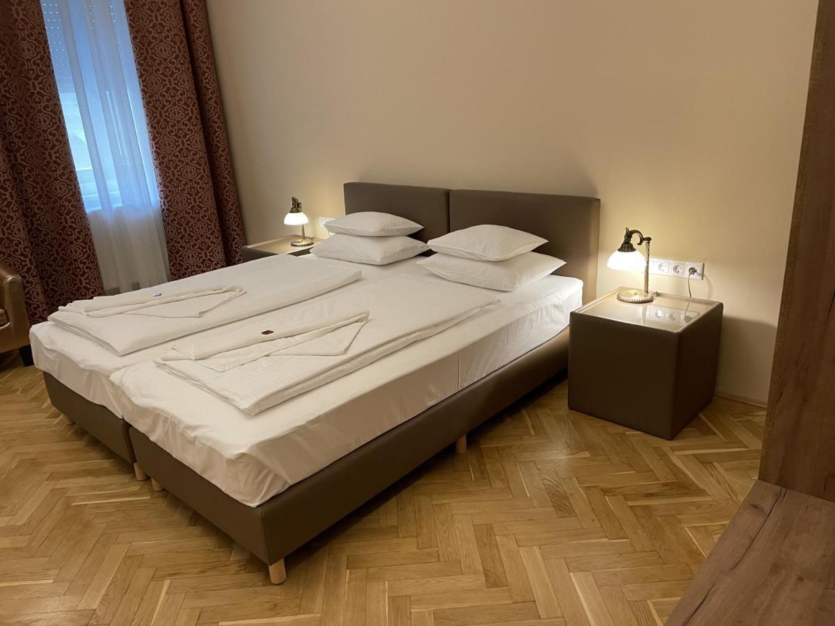 Dozsa Apartman Segedín Exteriér fotografie