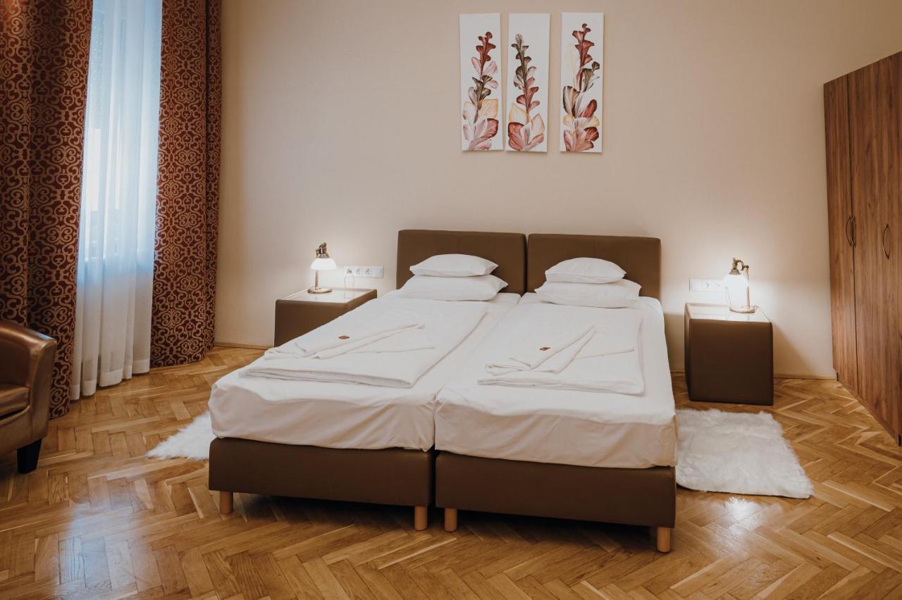 Dozsa Apartman Segedín Exteriér fotografie