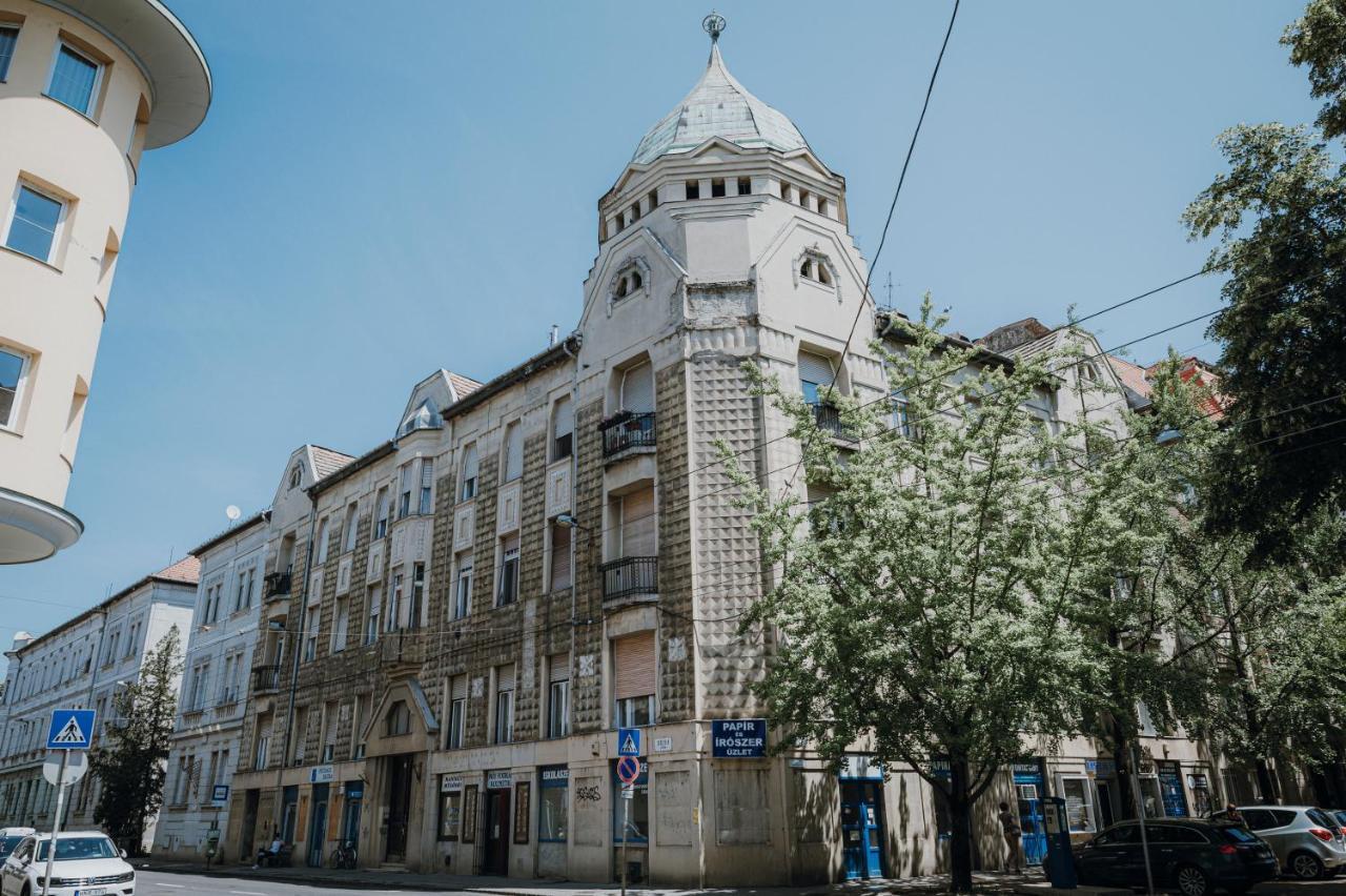 Dozsa Apartman Segedín Exteriér fotografie