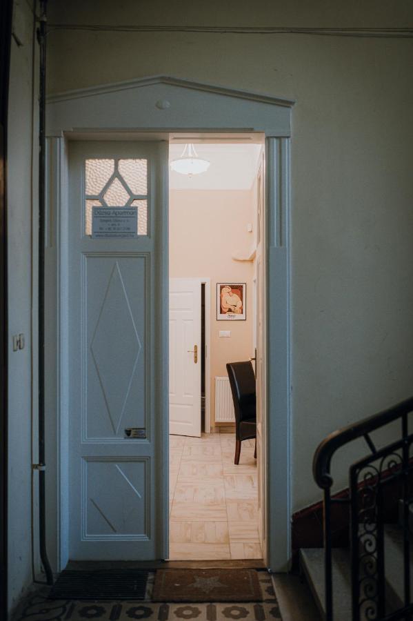 Dozsa Apartman Segedín Exteriér fotografie