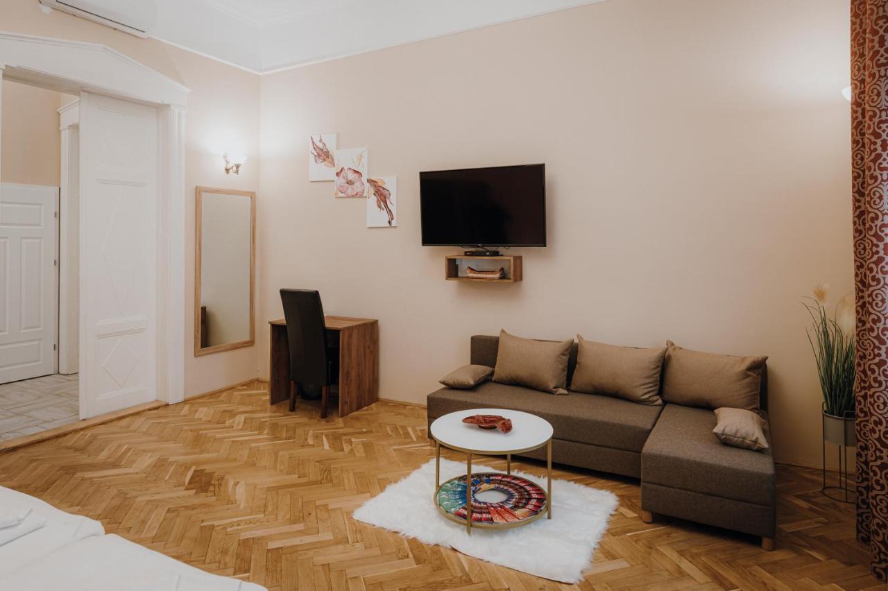Dozsa Apartman Segedín Exteriér fotografie