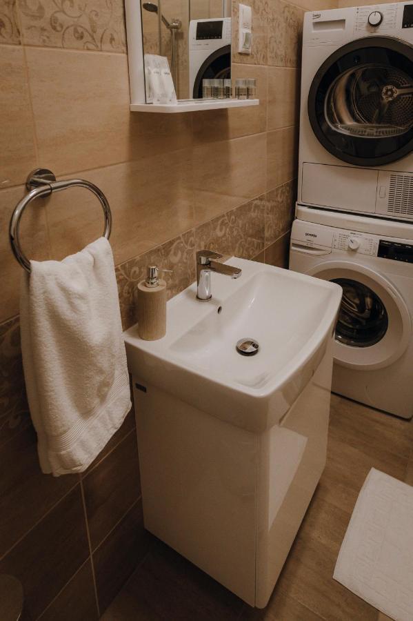 Dozsa Apartman Segedín Exteriér fotografie