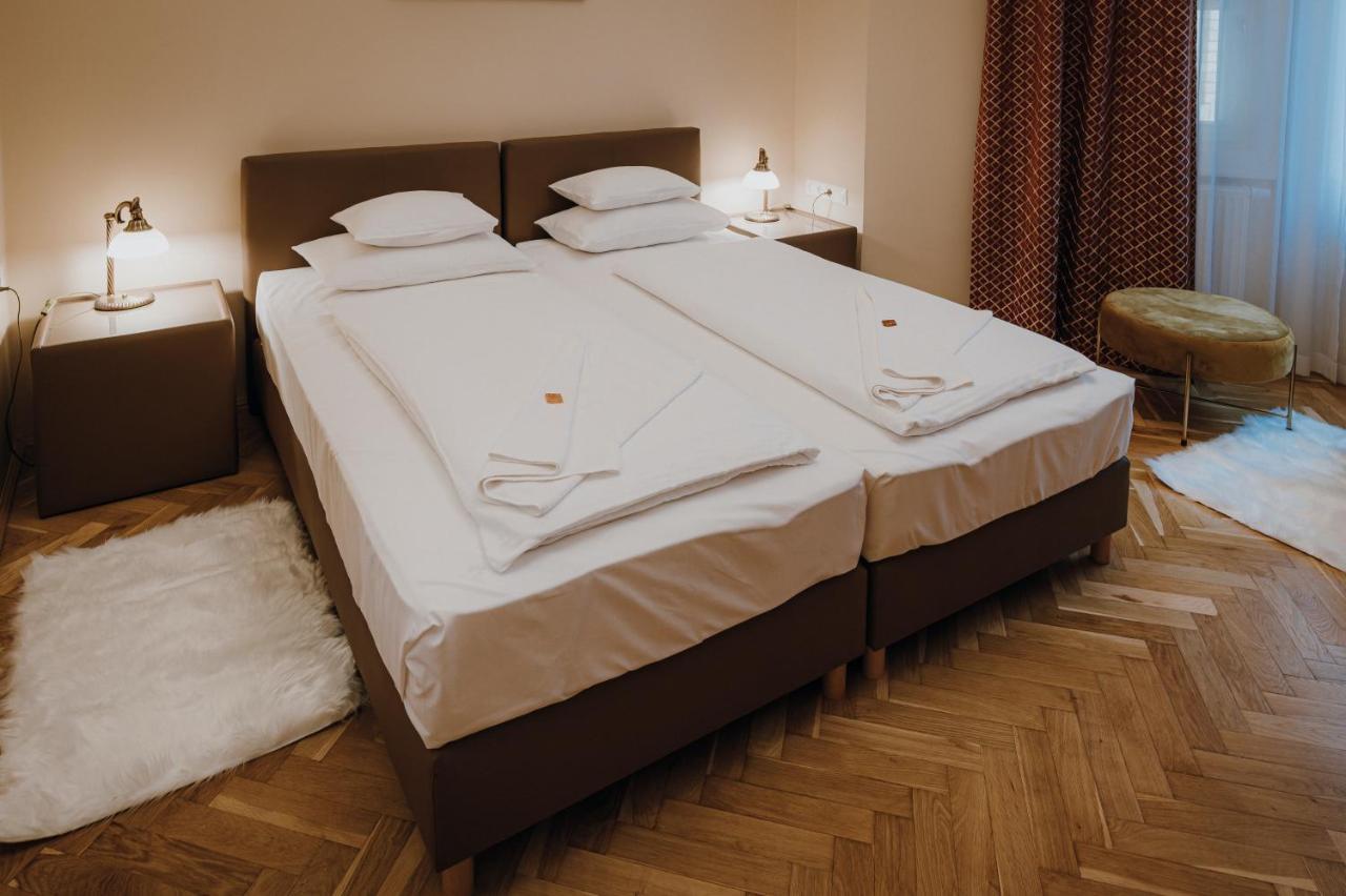 Dozsa Apartman Segedín Exteriér fotografie
