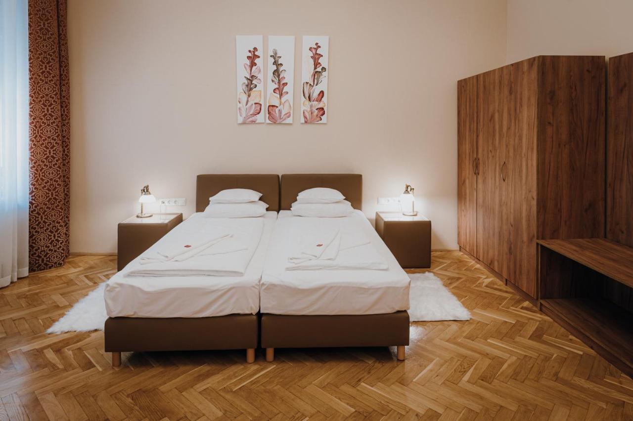 Dozsa Apartman Segedín Exteriér fotografie