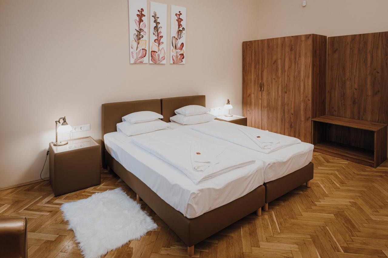 Dozsa Apartman Segedín Exteriér fotografie