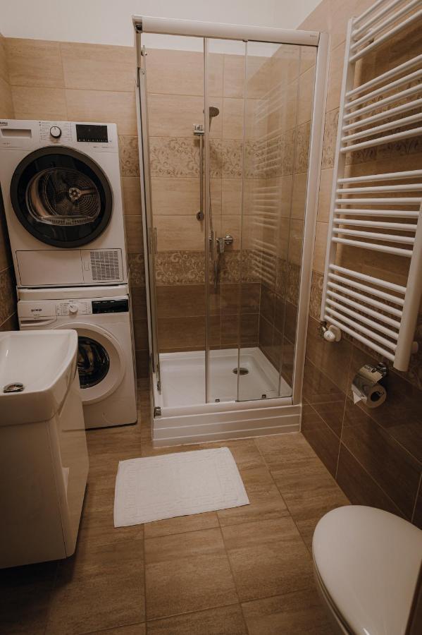 Dozsa Apartman Segedín Exteriér fotografie