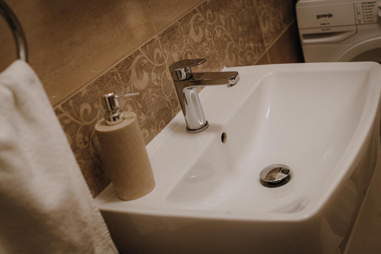 Dozsa Apartman Segedín Exteriér fotografie